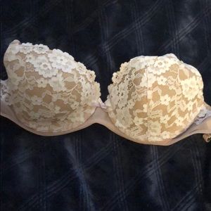 Laced flower bra